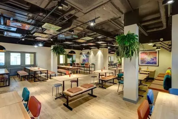 تیاتر اسکویر